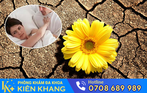 chứng khô âm đạo